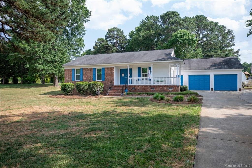 1275 Roundtree Circle