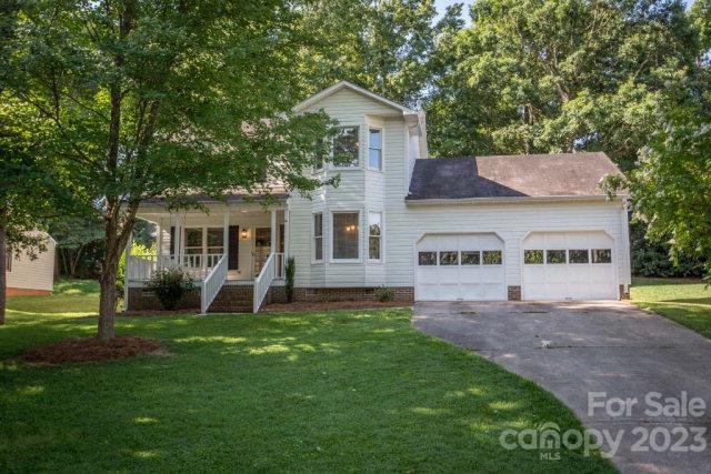 102 Carabelle Circle