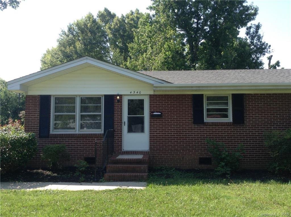 Property image 1 at 4340 Oak Forest Drive, Charlotte, NC 28215
