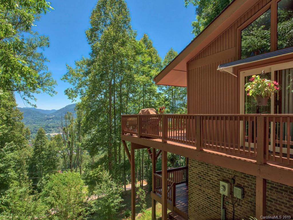 Property image 1 at 110 Eagle Fork Drive, Waynesville, NC 28786