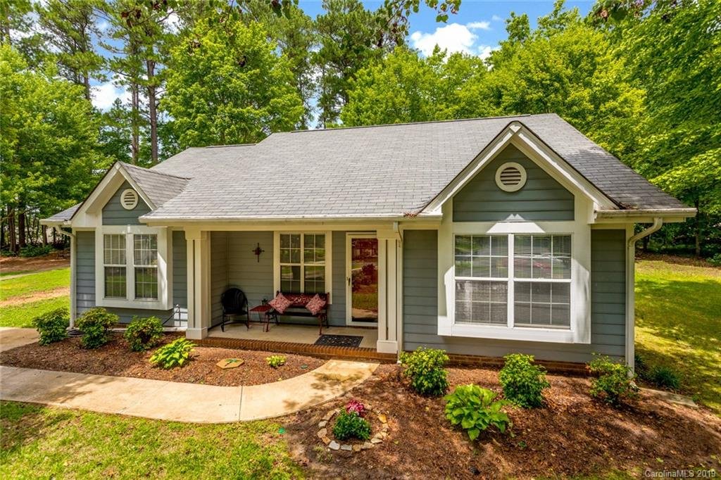 Property image 1 at 194 Valleybrook Drive, Denver, NC 28037