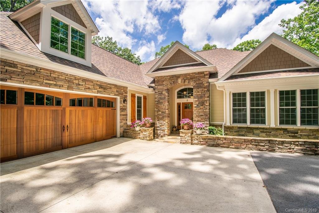 Property image 1 at 2 Wallington Court, Flat Rock, NC 28731