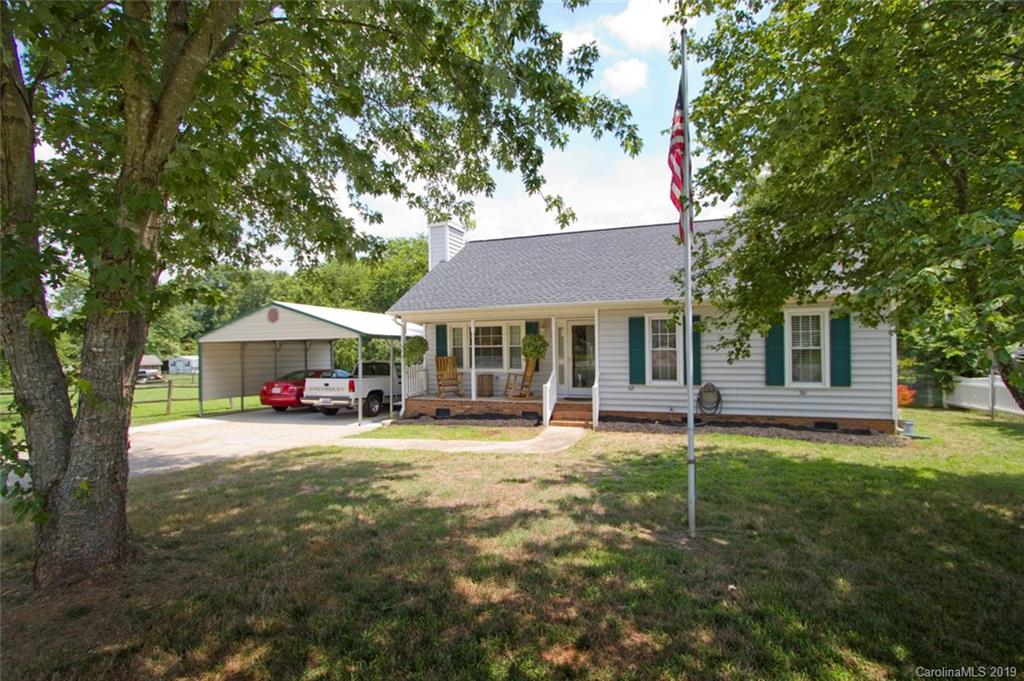 Property image 1 at 3449 Farm Lake Drive, Concord, NC 28027