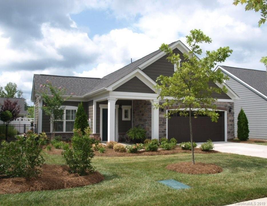 16211 Lakeside Loop Lane