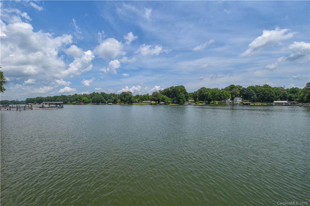 Property image 1 at 5069 Sallybrook Lane, Denver, NC 28037