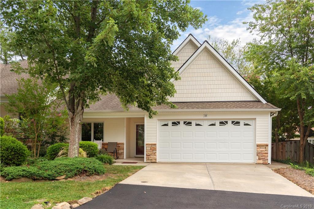 Property image 1 at 35 Honeycomb Circle, Swannanoa, NC 28778