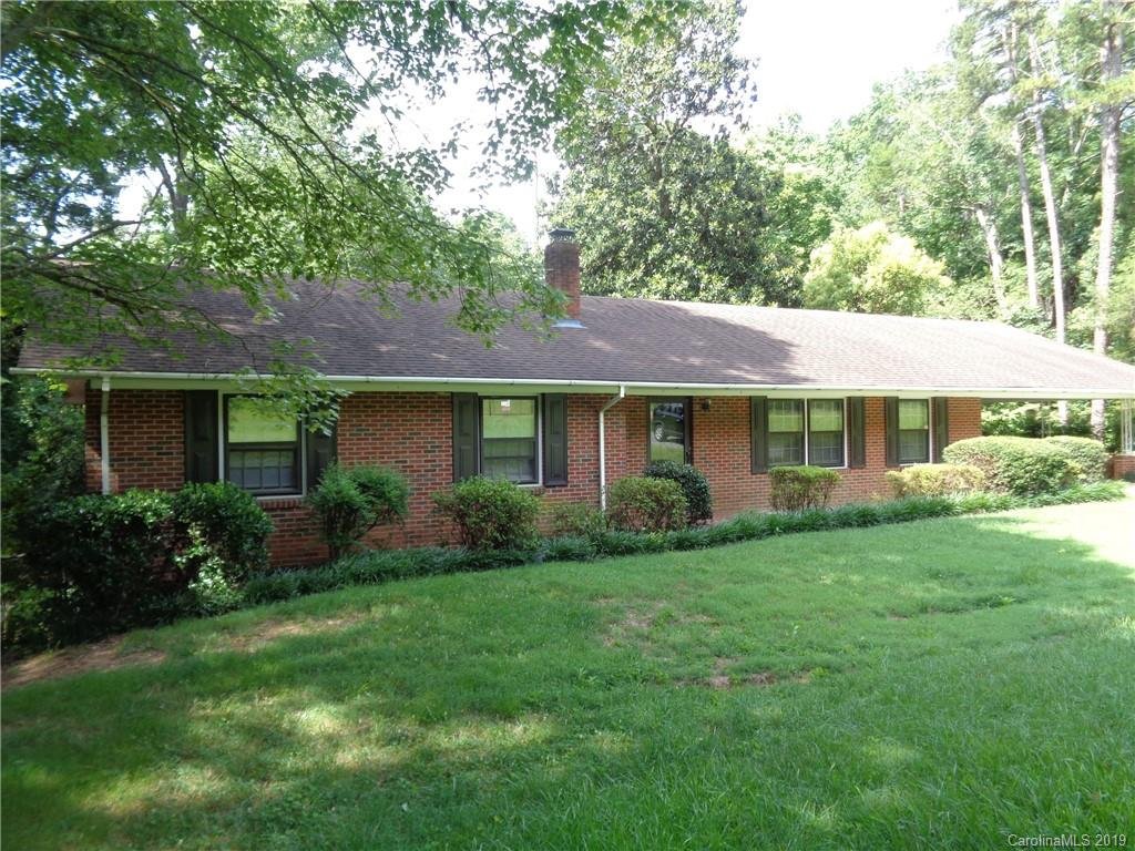 Property image 1 at 9001 Whispering Pines Lane, Charlotte, NC 28217