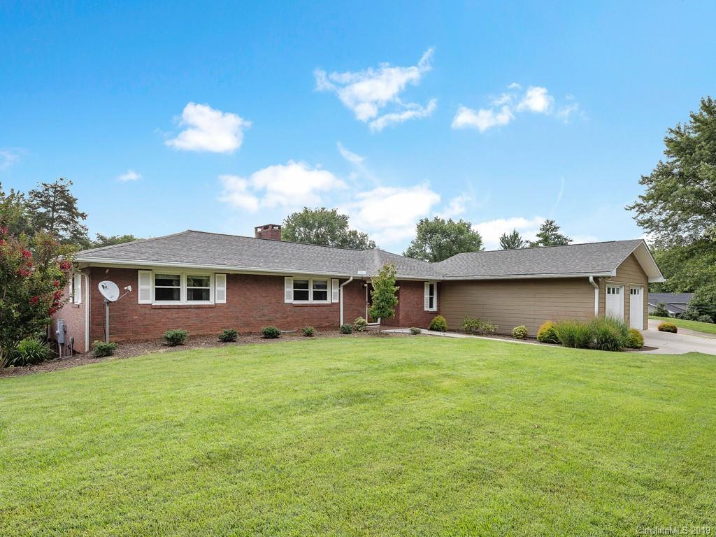 Property image 1 at 1 Glencliff Road, Candler, NC 28715