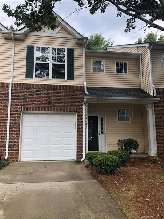 Property image 1 at 10747 Essex Hall Drive, Charlotte, NC 28277