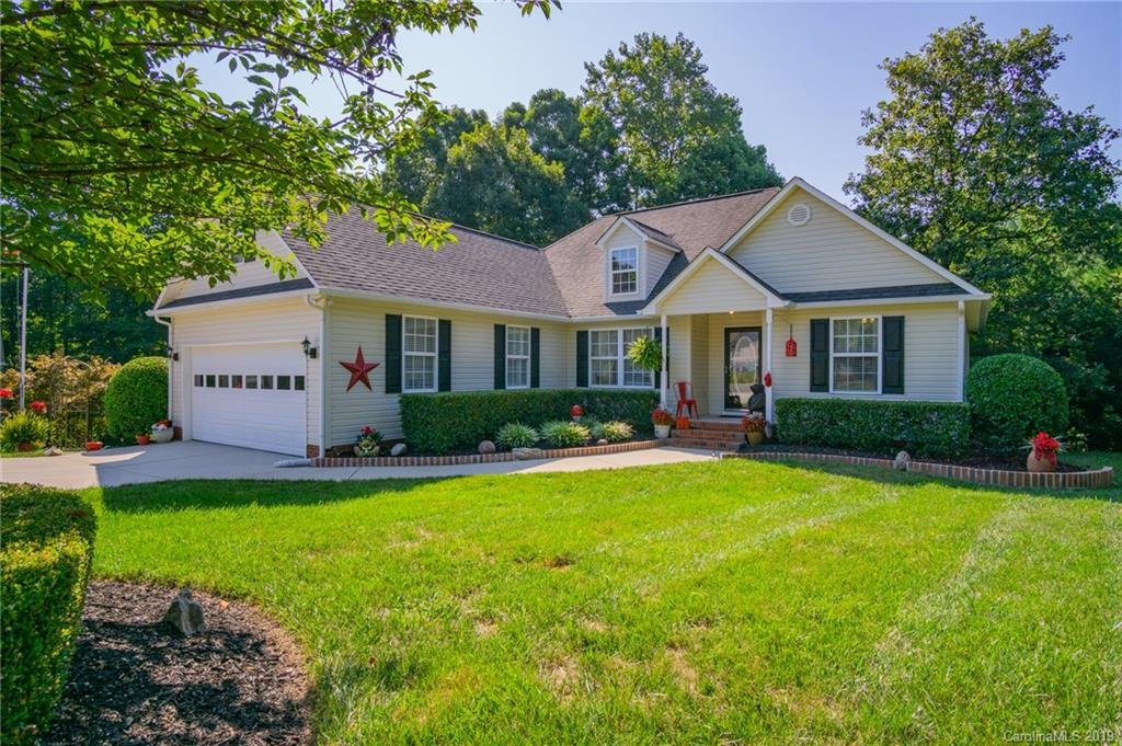 912 White Admiral Lane