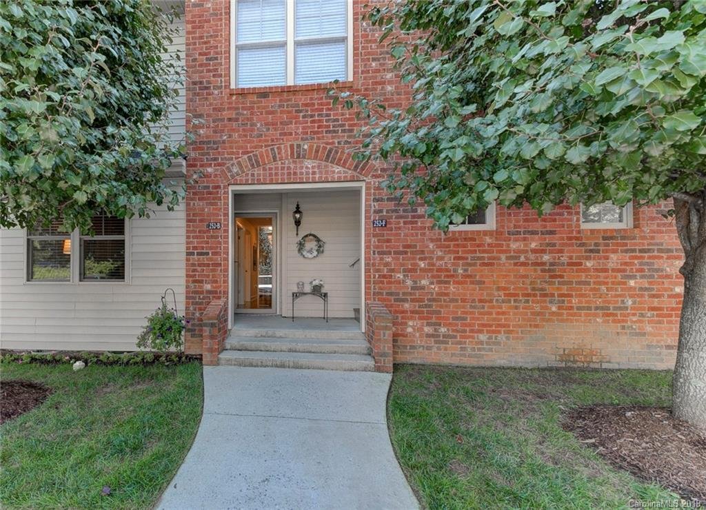 Property image 1 at 252 Wash Creek Drive, Hendersonville, NC 28739