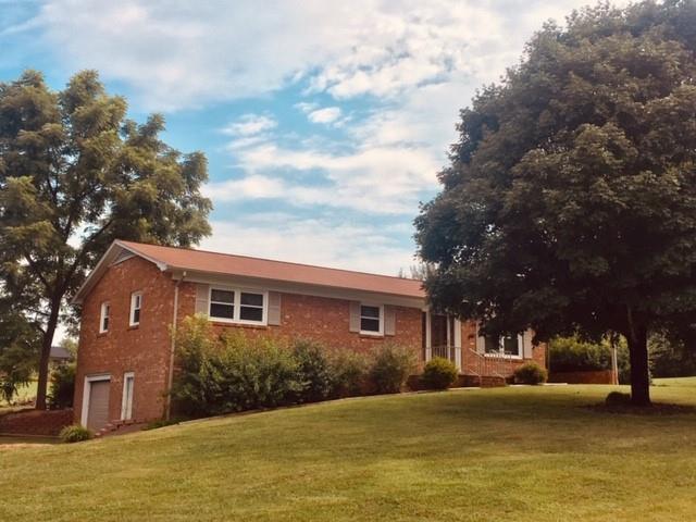 Property image 1 at 141 Robinson Road, Taylorsville, NC 28681