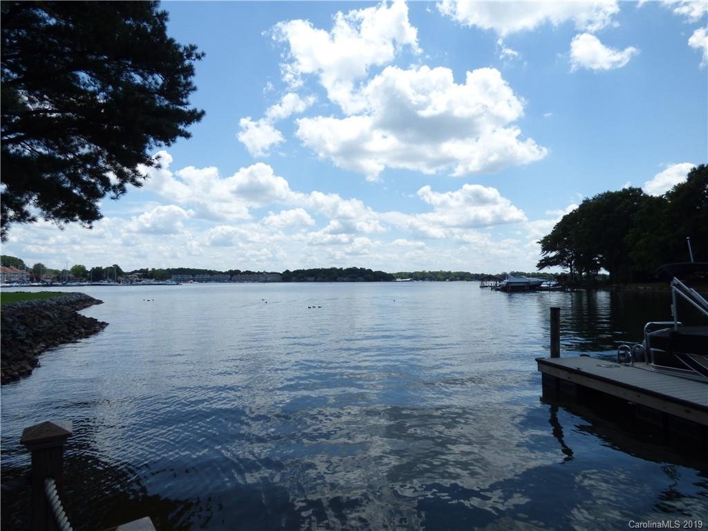 Property image 1 at 18200 Pompano Place, Cornelius, NC 28031