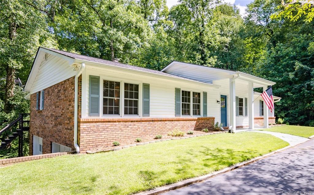 Property image 1 at 195 Long John Drive, Hendersonville, NC 28791