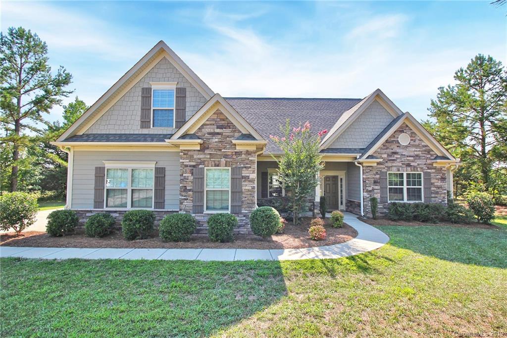 Property image 1 at 8117 Caliterra Drive, Charlotte, NC 28227