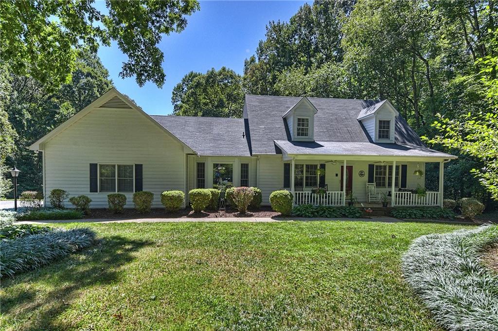 Property image 1 at 7464 Deer Track Drive, Denver, NC 28037