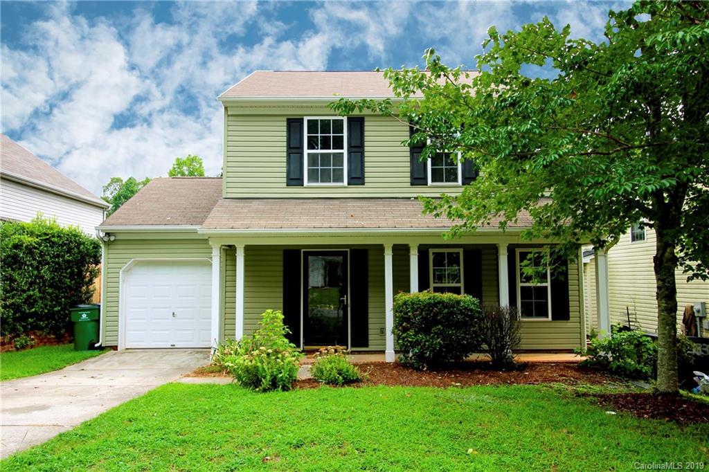 Property image 1 at 3829 Brookchase Lane, Charlotte, NC 28205