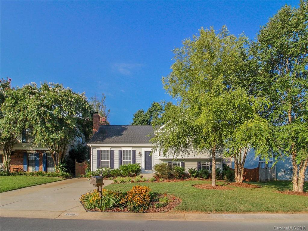 12105 Dolomite Drive