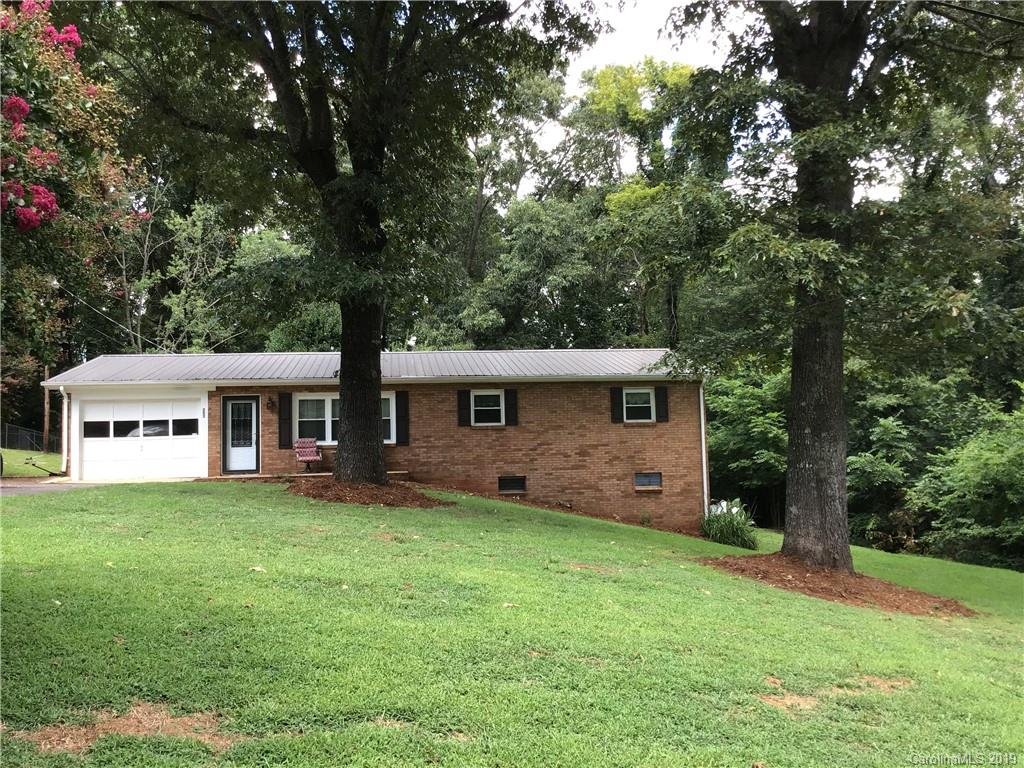 Property image 1 at 202 Grandview Avenue, Morganton, NC 28655