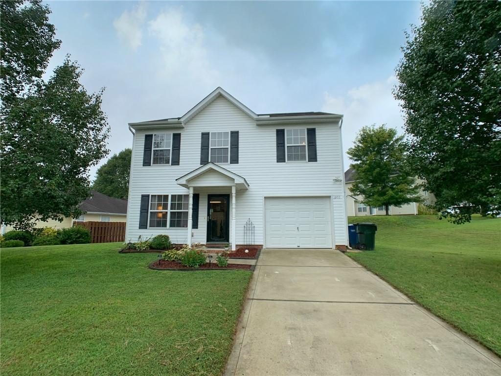 Property image 1 at 1908 9th Street Drive, Hickory, NC 28602