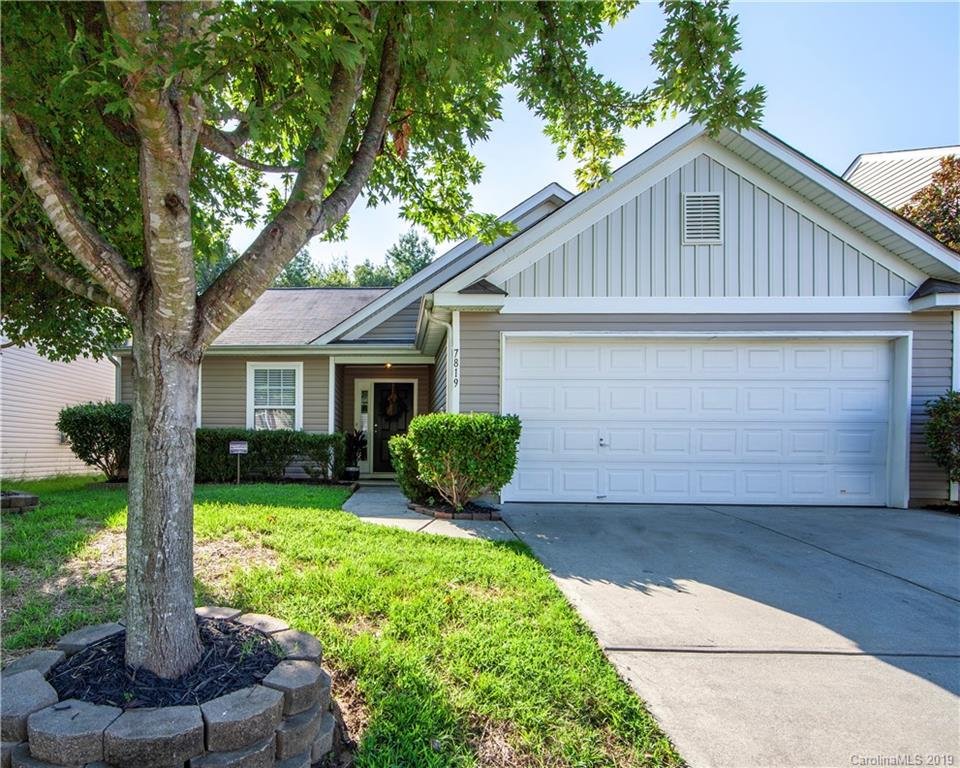 Property image 1 at 7819 Rabbits Foot Lane, Charlotte, NC 28217