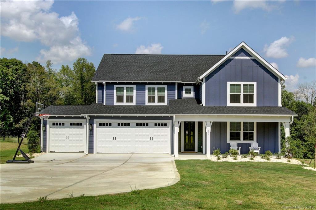 Property image 1 at 206 Country Lake Drive, Mooresville, NC 28115