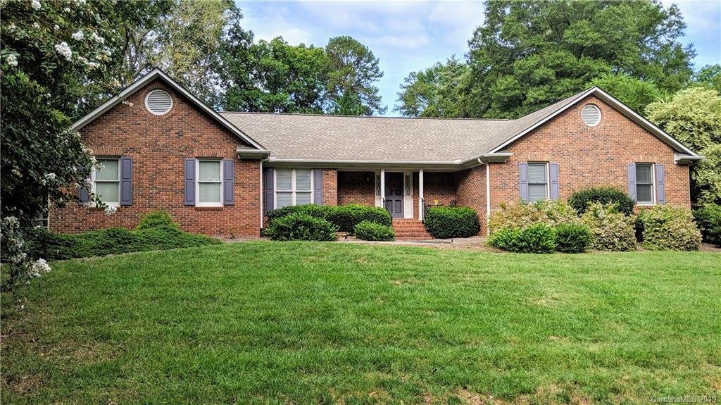 1849 Shorewood Drive