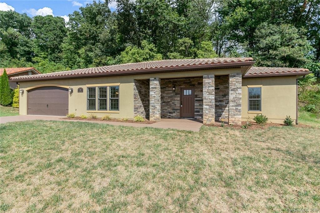 Property image 1 at 30 Ocaso Drive, Asheville, NC 28806