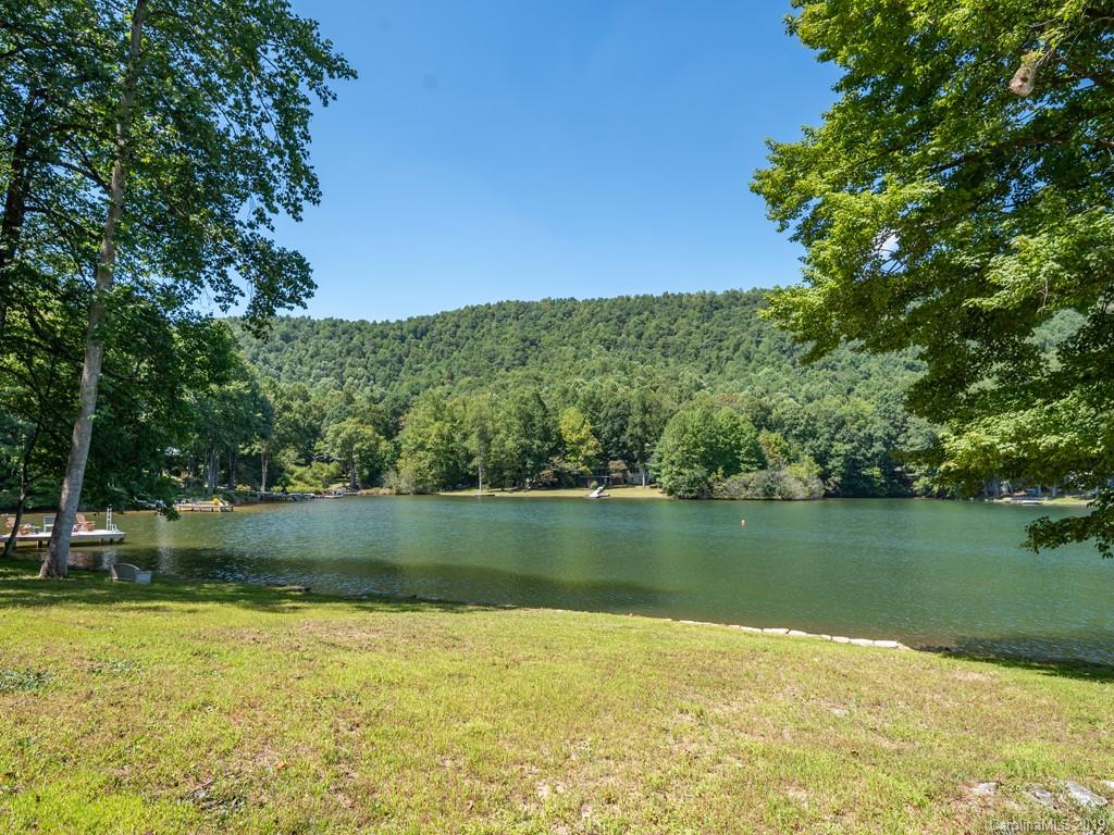 Property image 1 at 897 Haven Drive, Saluda, NC 28773