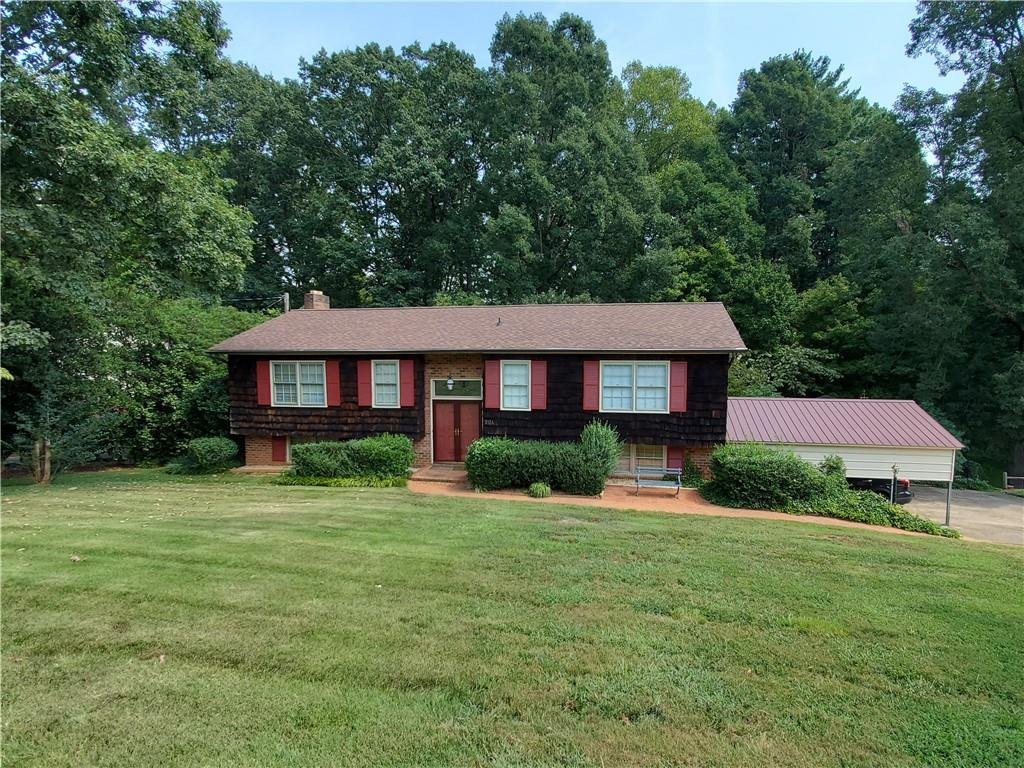 Property image 1 at 2154 Frye Avenue, Hickory, NC 28602