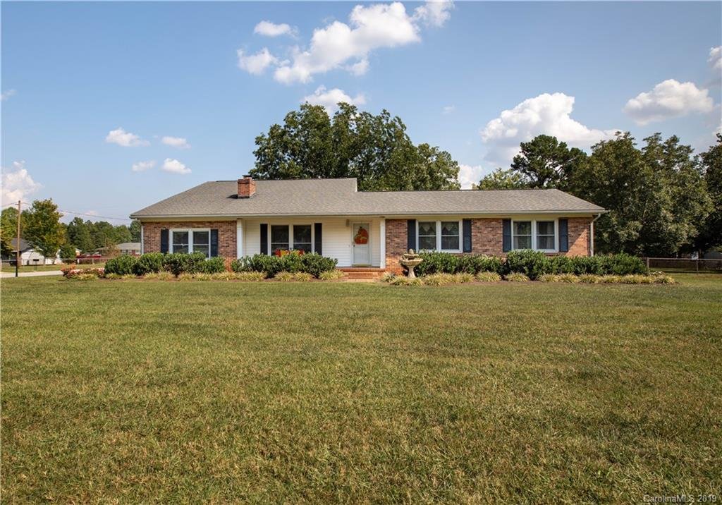 Property image 1 at 318 Lincoln Road, York, SC 29745