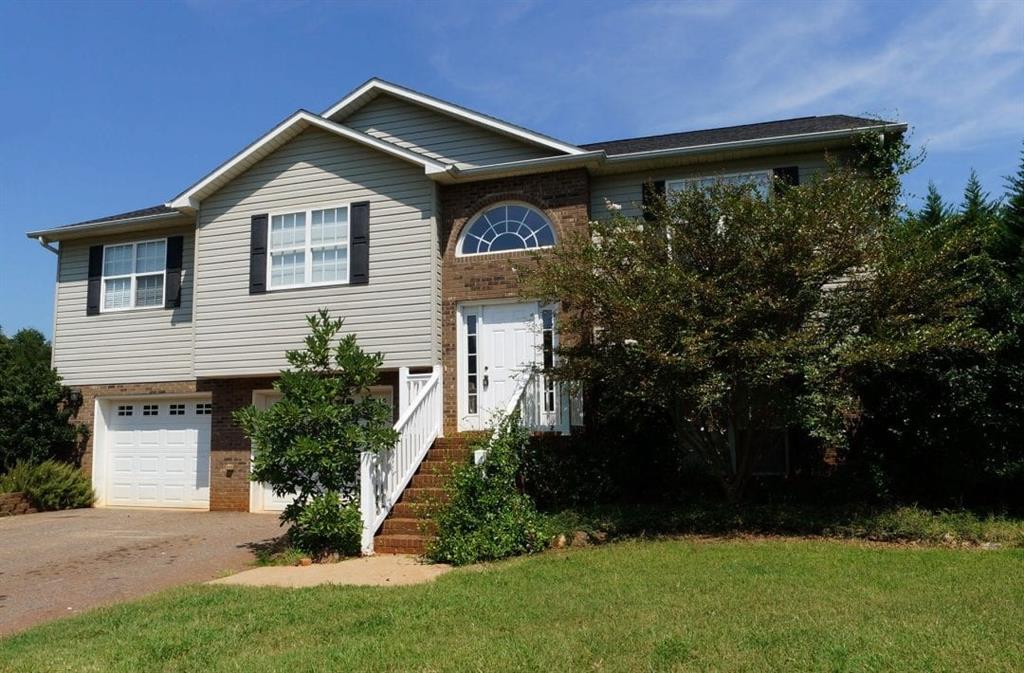 Property image 1 at 3301 47th Avenue Place, Hickory, NC 28601