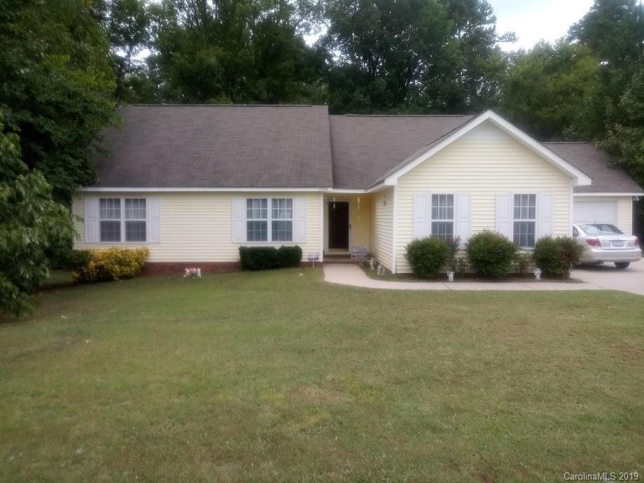 Property image 1 at 1922 Sloan Drive, Charlotte, NC 28208