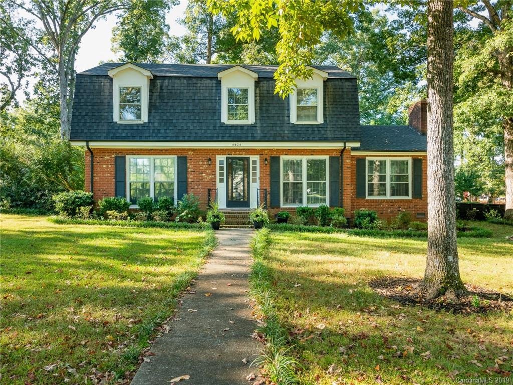 Property image 1 at 4404 Oak Lane, Charlotte, NC 28213