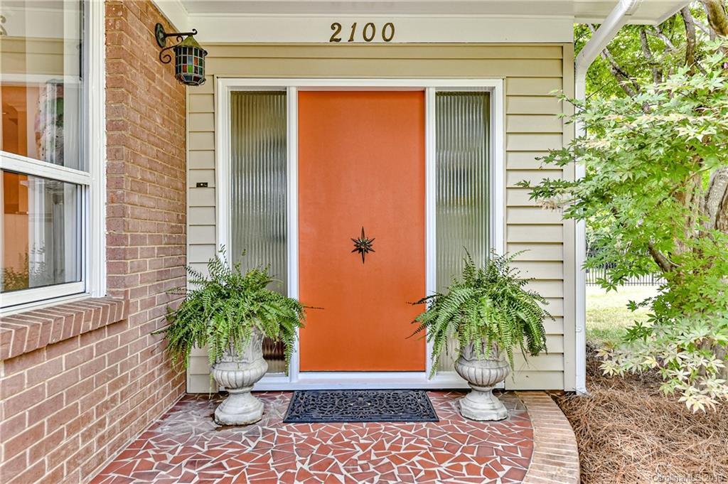 Property image 1 at 2100 Valencia Terrace, Charlotte, NC 28226
