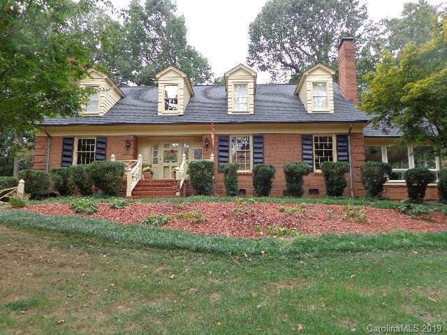 318 Valley Stream Road