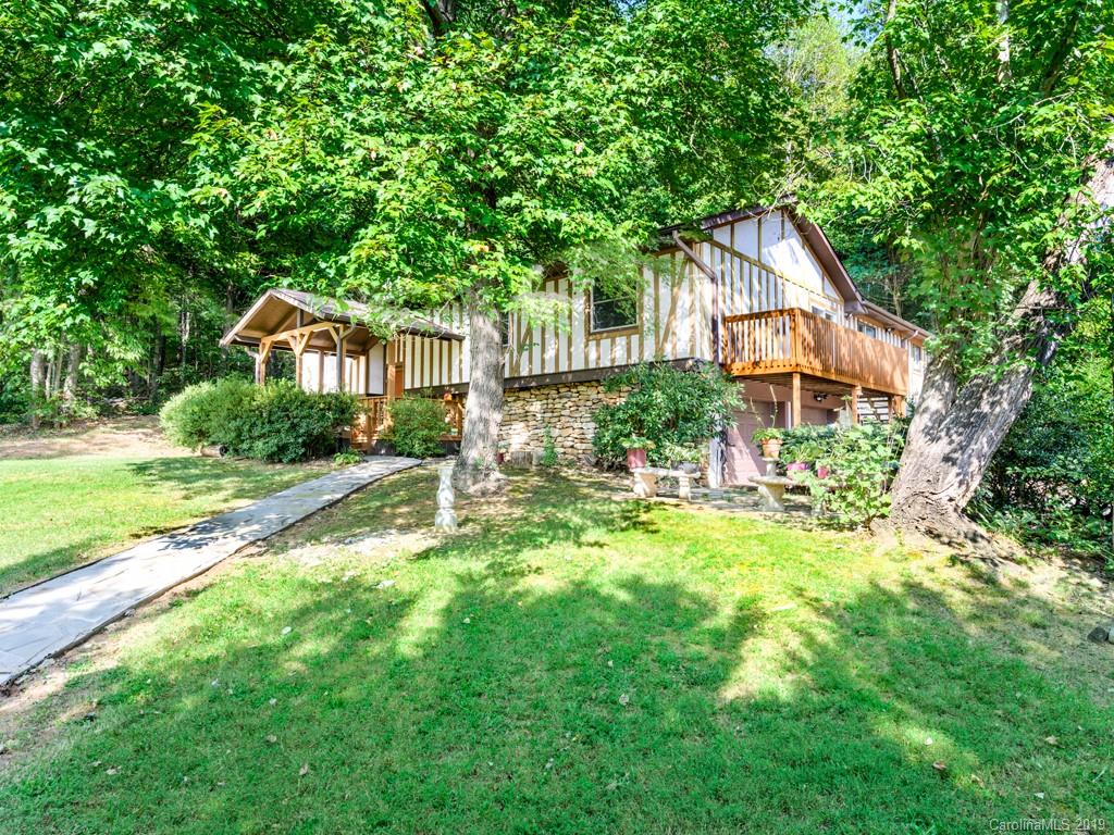 Property image 1 at 2 Timothy Lane, Candler, NC 28715