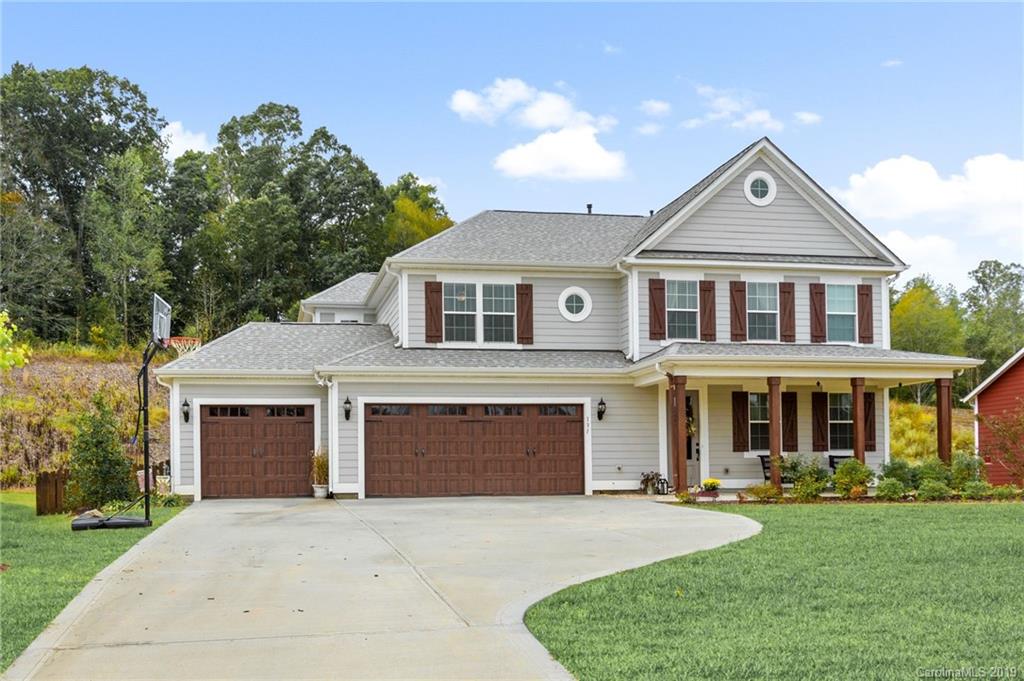 Property image 1 at 131 Country Lake Drive, Mooresville, NC 28115