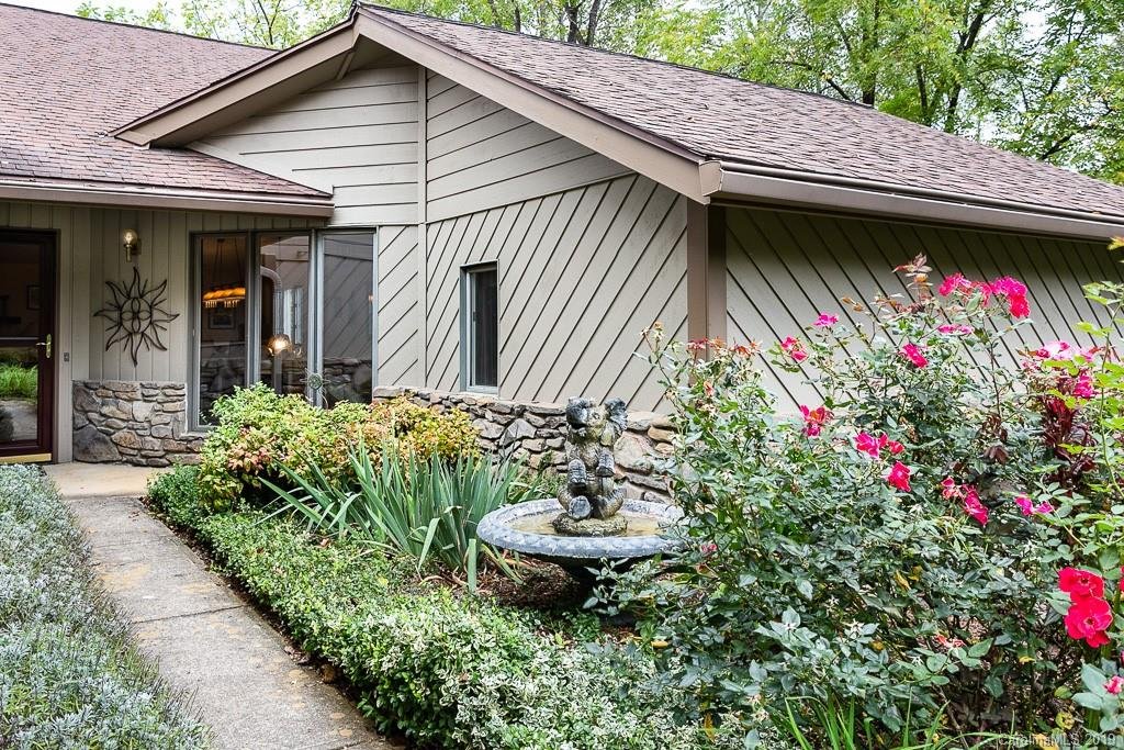 Property image 1 at 604 Timber Lane, Asheville, NC 28804