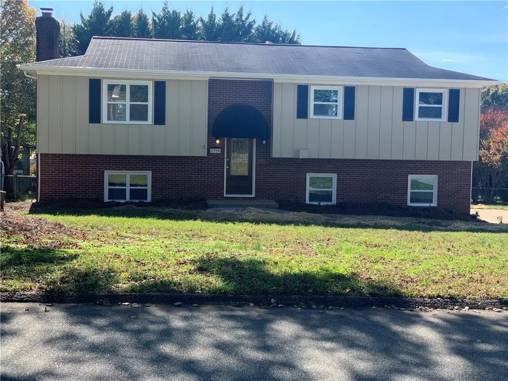 Property image 1 at 2320 24th Avenue, Hickory, NC 28601