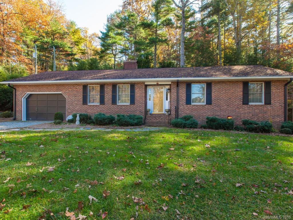 Property image 1 at 7 Mighty Oak Drive, Flat Rock, NC 28731