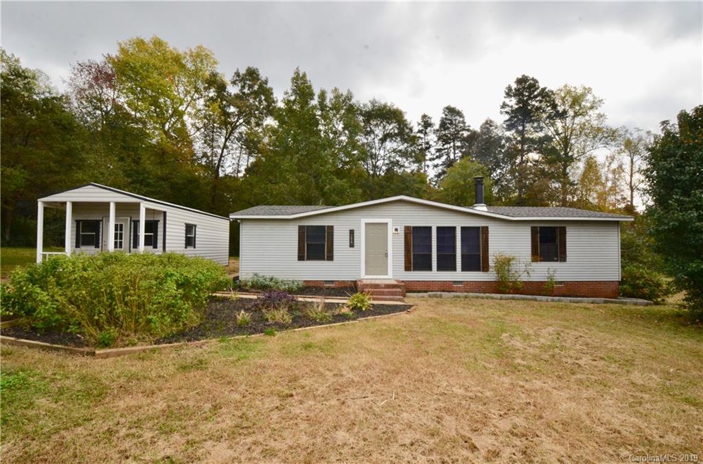 Property image 1 at 138 Heatherwood Court, Clover, SC 29710