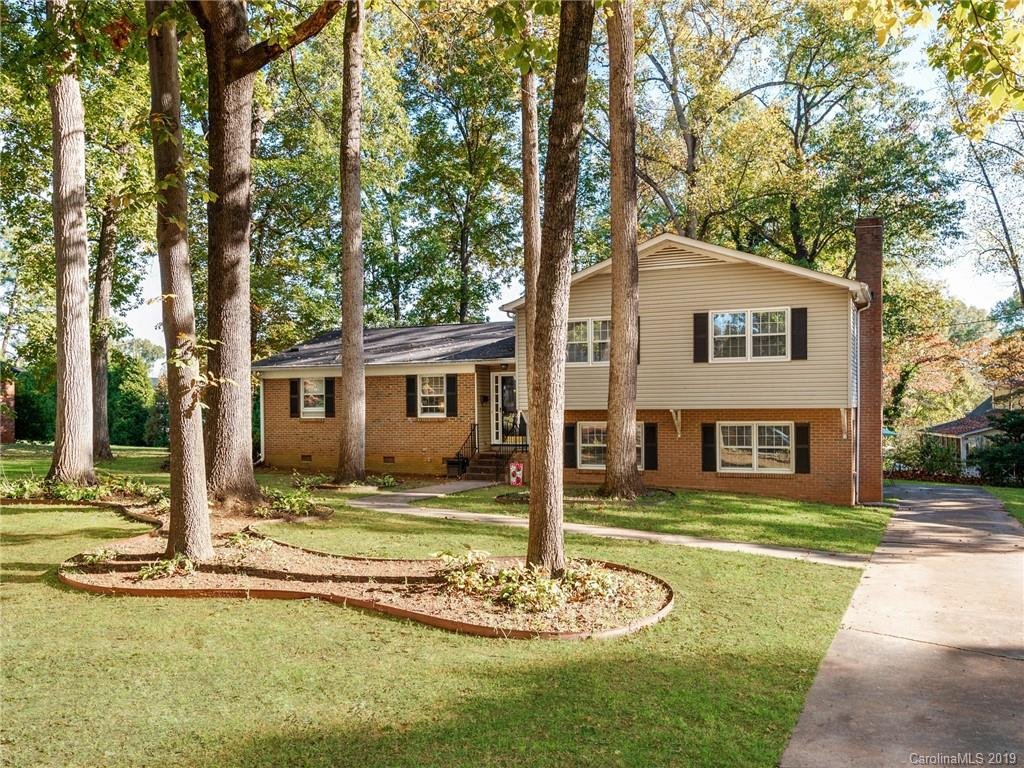 Property image 1 at 2010 Saratoga Drive, Gastonia, NC 28056