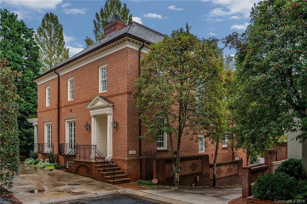 Property image 1 at 1239 Wareham Court, Charlotte, NC 28207