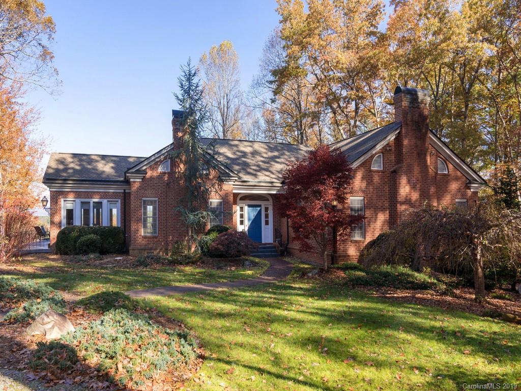 Property image 1 at 9 Yorkshire Way, Flat Rock, NC 28731