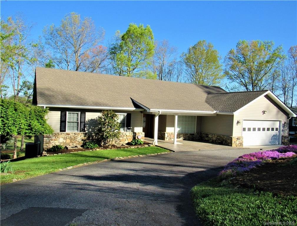 Property image 1 at 20 W Fairway Drive, Etowah, NC 28729