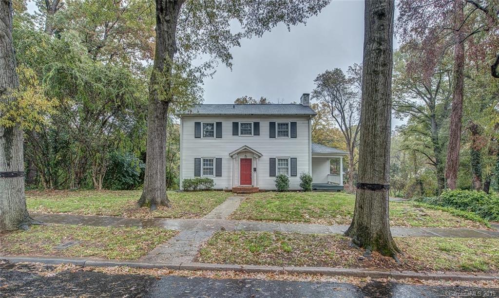 Property image 1 at 904 Edgewood Circle, Gastonia, NC 28052