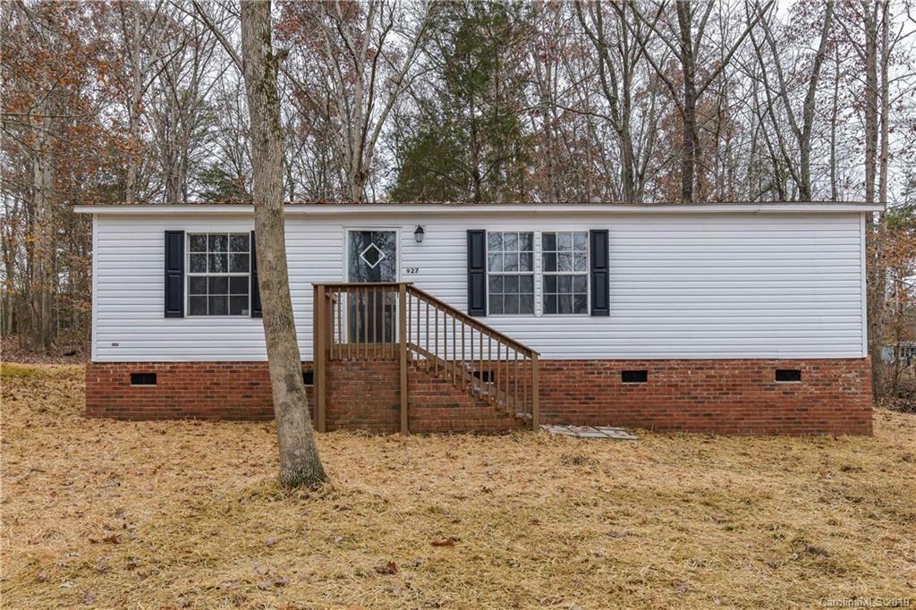 Property image 1 at 927 Stones Throw Drive, Concord, NC 28025