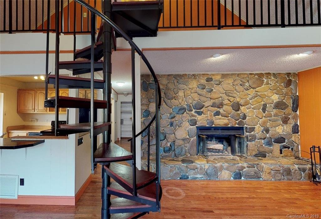 Property image 1 at 25 Countryside Estate, Barnardsville, NC 28709