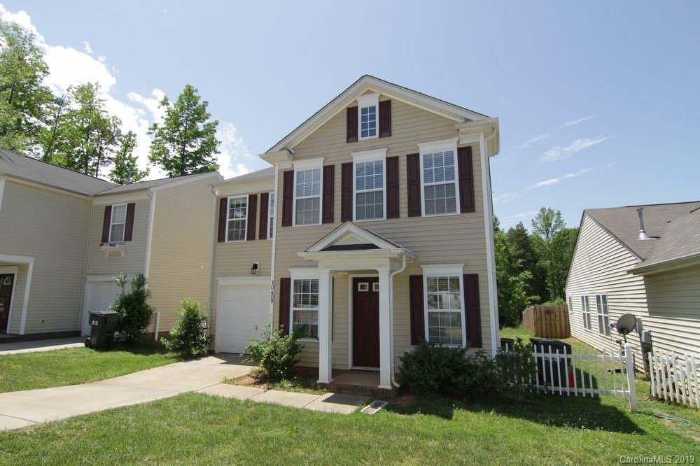 Property image 1 at 10409 Hugue Way, Charlotte, NC 28214